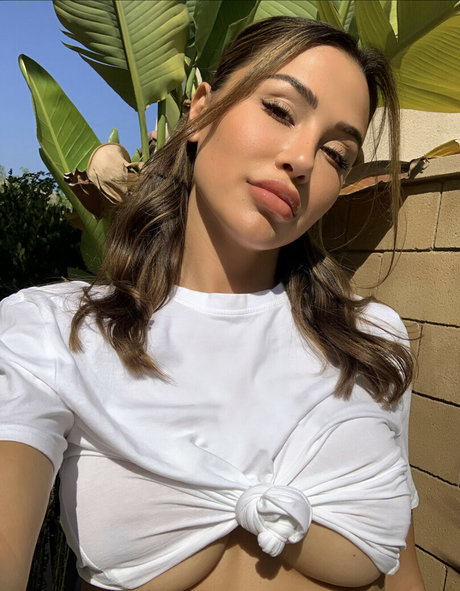 Ana Cheri