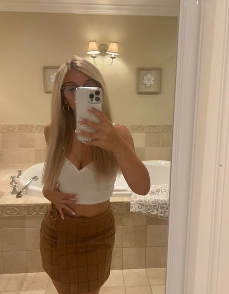 Lyndalessandro Photo nue de fuite OnlyFans de Lyndalessandro #12