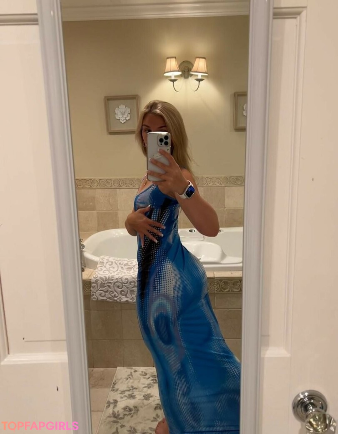 Photo nue de fuite OnlyFans de Lyndalessandro #14 Photo nue de fuite OnlyFans de Lyndalessandro #14