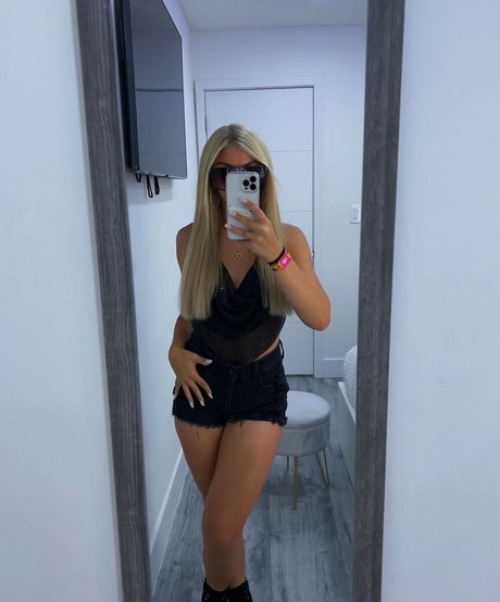 Lyndalessandro Photo nue de fuite OnlyFans de Lyndalessandro #50