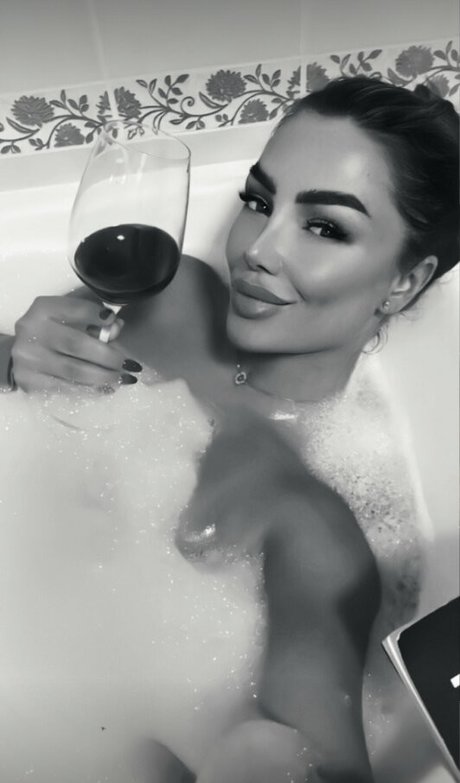 Photo nue de fuite OnlyFans de Iriiina
