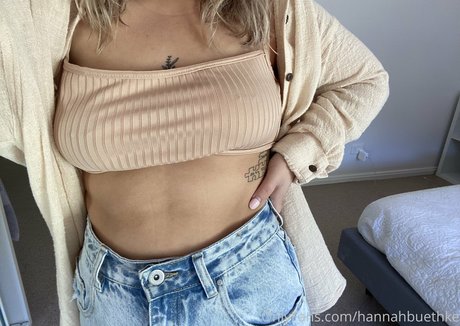 Photo nue de fuite OnlyFans de Hannahbuethke
