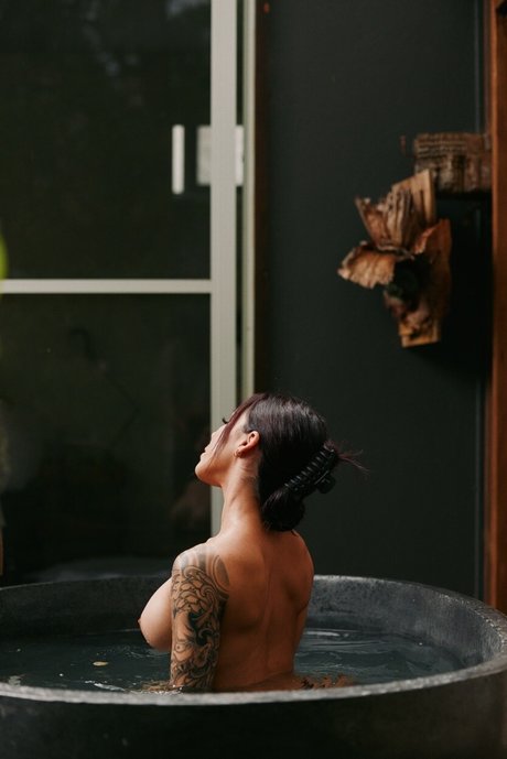 Photo nue de fuite OnlyFans de Sakineko X