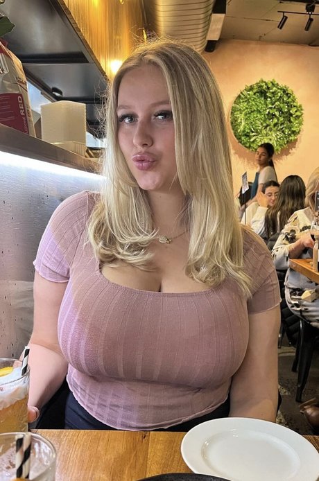 Photo nue de fuite OnlyFans de Scorpio Milk