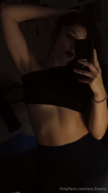 Photo nue de fuite OnlyFans de Esc3naria