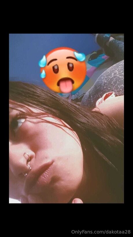 Photo nue de fuite OnlyFans de Dakotaa28