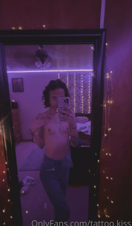 Photo nue de fuite OnlyFans de Tattookiss