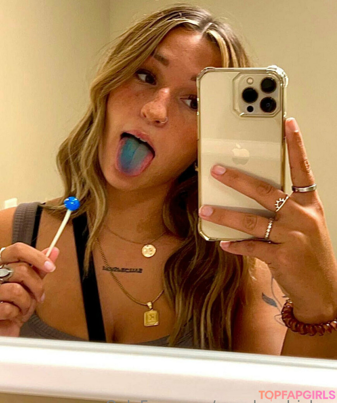 Photo nue de fuite OnlyFans de Annahendrickss #11 Photo nue de fuite OnlyFans de Annahendrickss #11