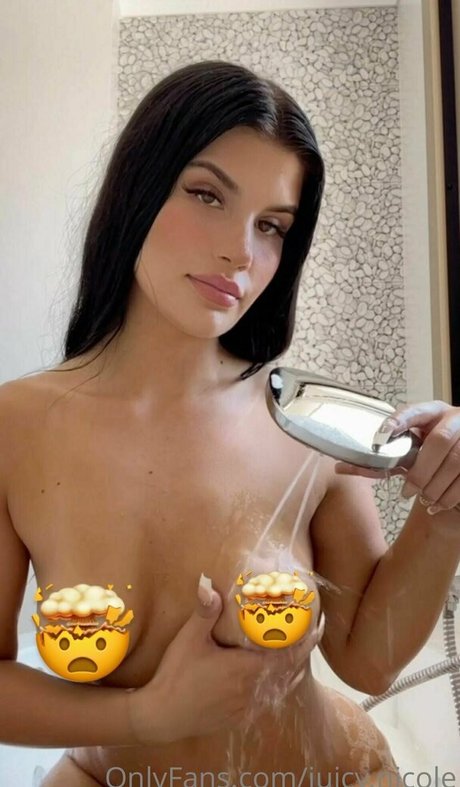 Photo nue de fuite OnlyFans de Juicynicole