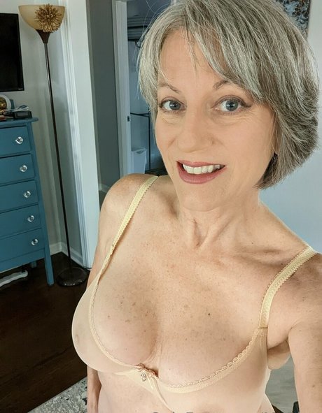 Photo nue de fuite OnlyFans de Morina