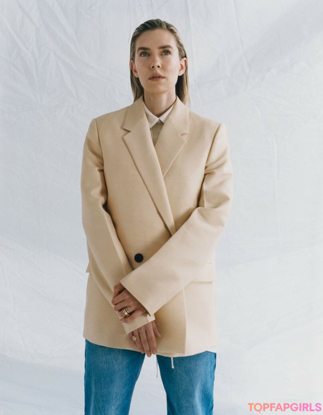 Photo nue de fuite OnlyFans de Vanessa Kirby #124 Photo nue de fuite OnlyFans de Vanessa Kirby #124