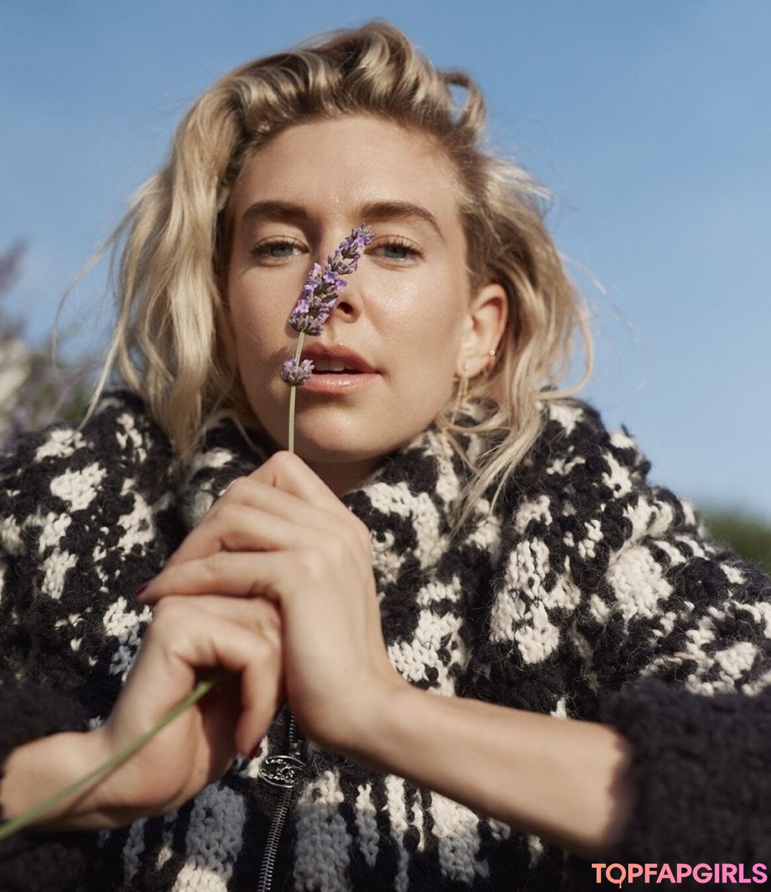 Photo nue de fuite OnlyFans de Vanessa Kirby #21 Photo nue de fuite OnlyFans de Vanessa Kirby #21