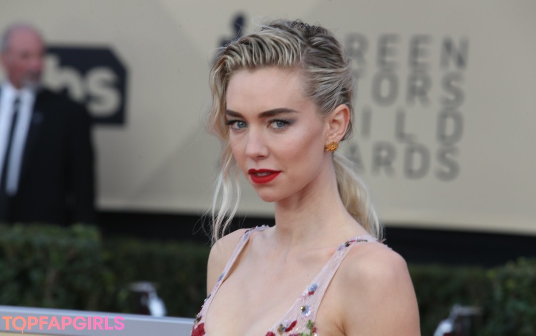 Photo nue de fuite OnlyFans de Vanessa Kirby #364 Photo nue de fuite OnlyFans de Vanessa Kirby #364