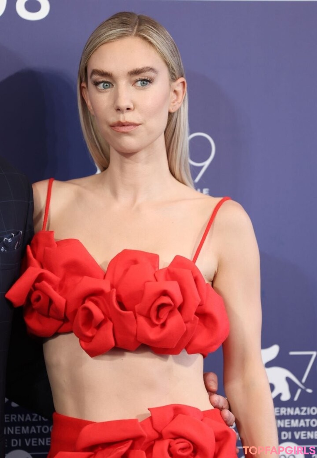 Photo nue de fuite OnlyFans de Vanessa Kirby #39 Photo nue de fuite OnlyFans de Vanessa Kirby #39