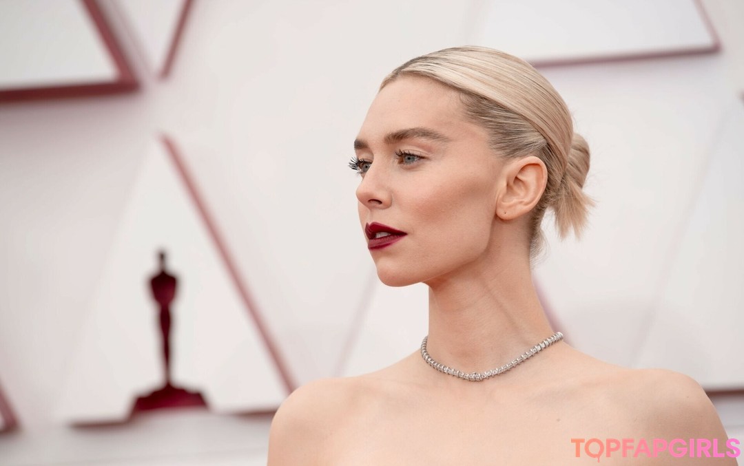 Photo nue de fuite OnlyFans de Vanessa Kirby #484 Photo nue de fuite OnlyFans de Vanessa Kirby #484