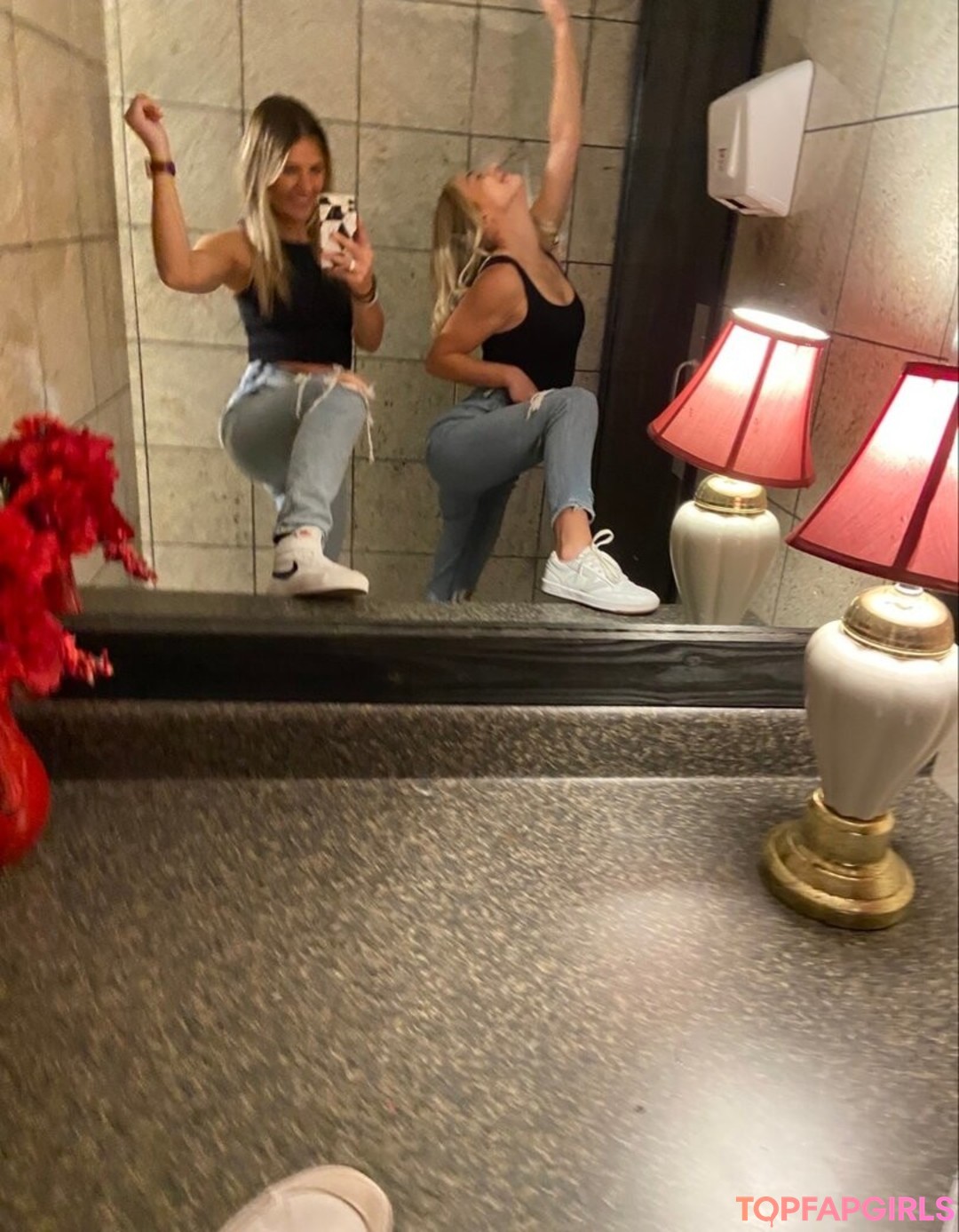 Photo nue de fuite OnlyFans de Natalie Decker #54 Photo nue de fuite OnlyFans de Natalie Decker #54