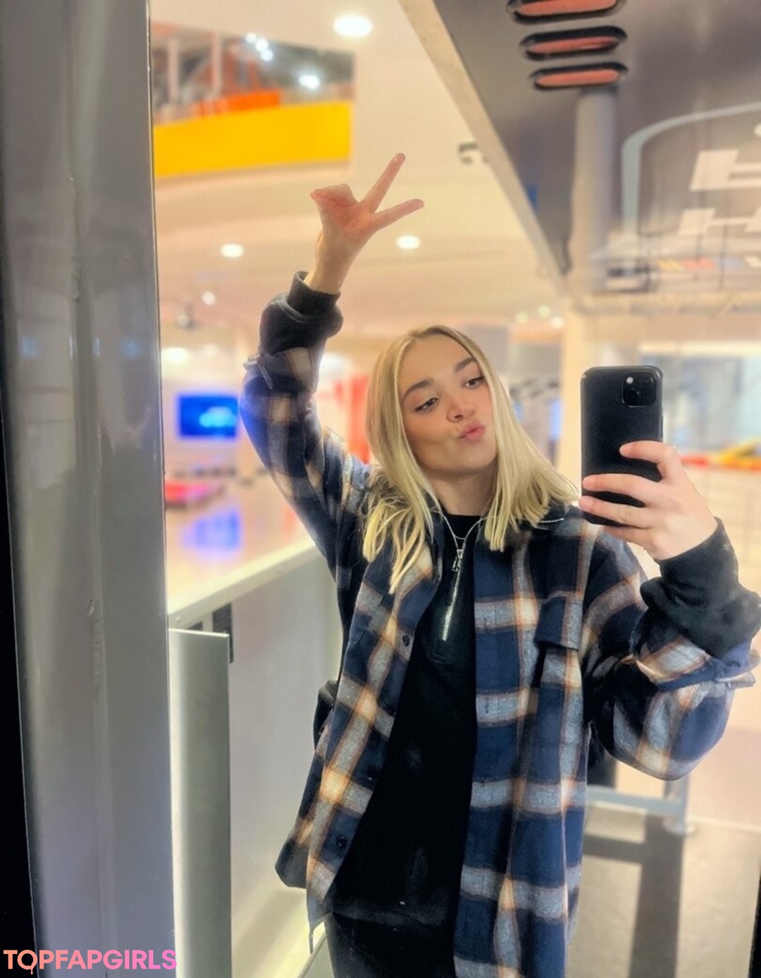 Photo nue de fuite OnlyFans de Natalie Decker #55 Photo nue de fuite OnlyFans de Natalie Decker #55