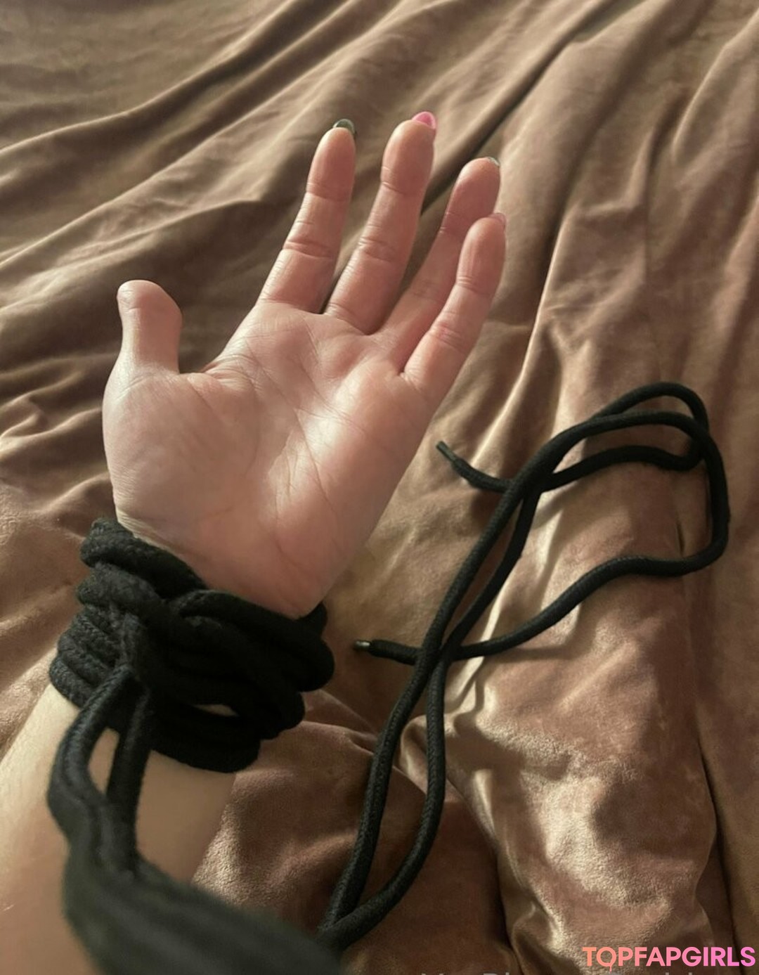 Photo nue de fuite OnlyFans de Yespleasegoddessof #34 Photo nue de fuite OnlyFans de Yespleasegoddessof #34