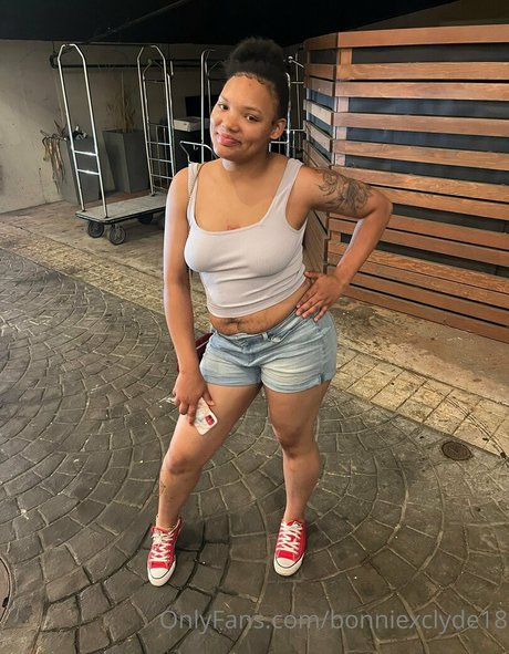 Bonniexclyde18