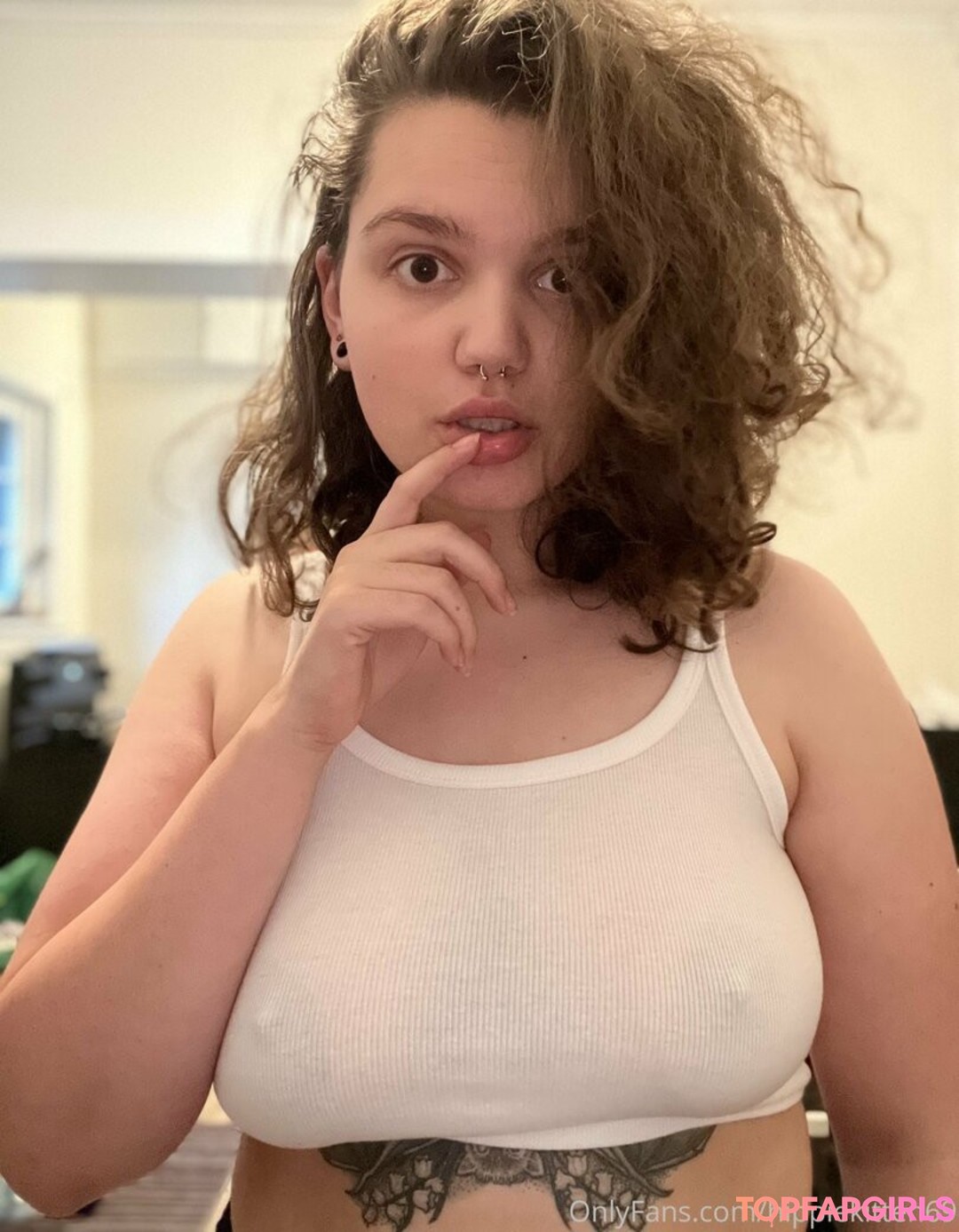 Photo nue de fuite OnlyFans de Hippiekitten420 #73 Photo nue de fuite OnlyFans de Hippiekitten420 #73