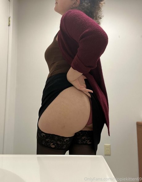 Hippiekitten_420