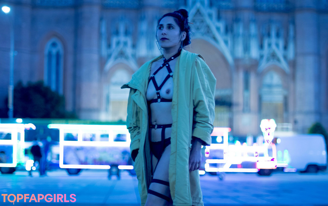 Photo nue de fuite OnlyFans de Ladyjuicybrunette #21 Photo nue de fuite OnlyFans de Ladyjuicybrunette #21