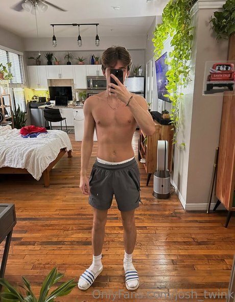 Photo nue de fuite OnlyFans de Joshtwink