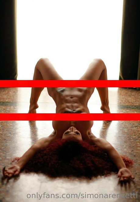 Photo nue de fuite OnlyFans de Morelovepassion