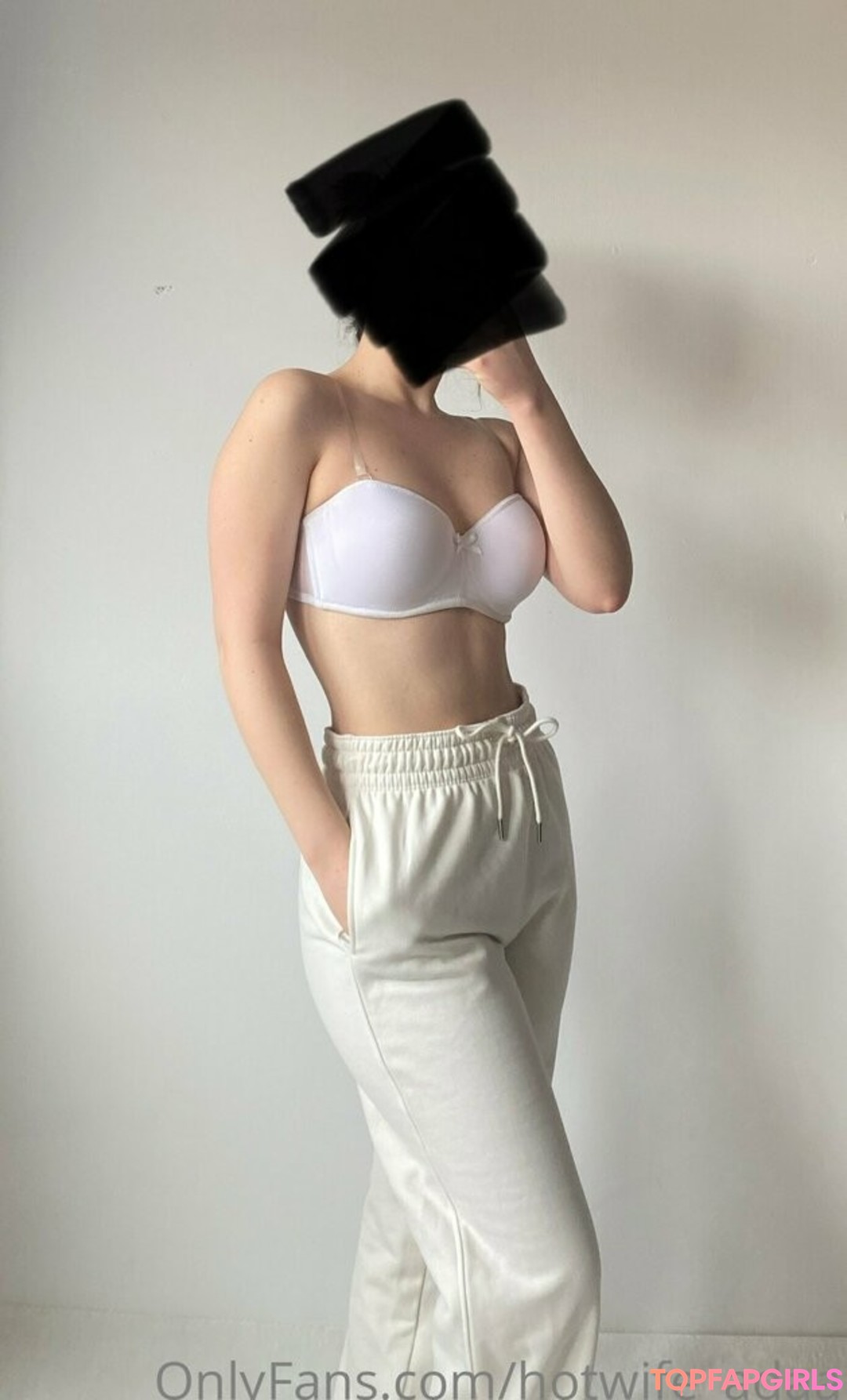 Photo nue de fuite OnlyFans de Hotwifeadaa #55 Photo nue de fuite OnlyFans de Hotwifeadaa #55