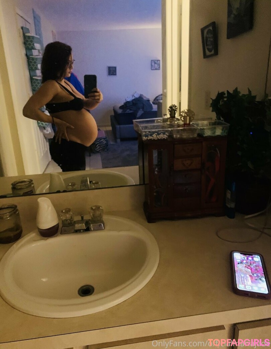 Photo nue de fuite OnlyFans de Officialmariajade #10 Photo nue de fuite OnlyFans de Officialmariajade #10