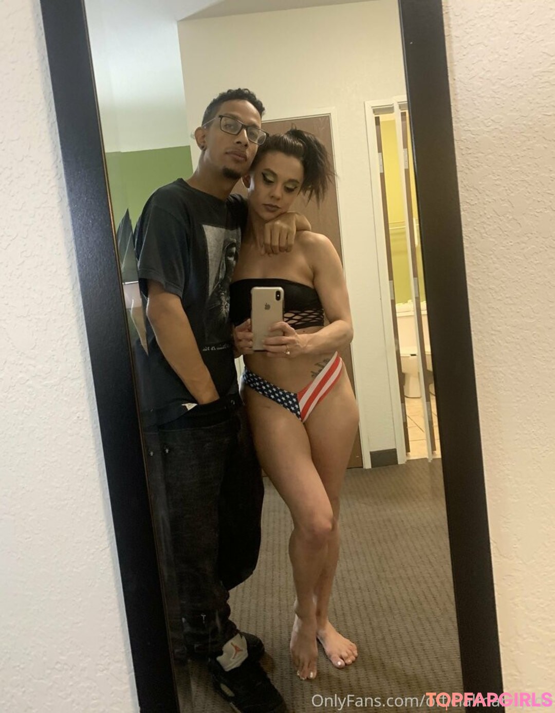 Photo nue de fuite OnlyFans de Officialmariajade #20 Photo nue de fuite OnlyFans de Officialmariajade #20