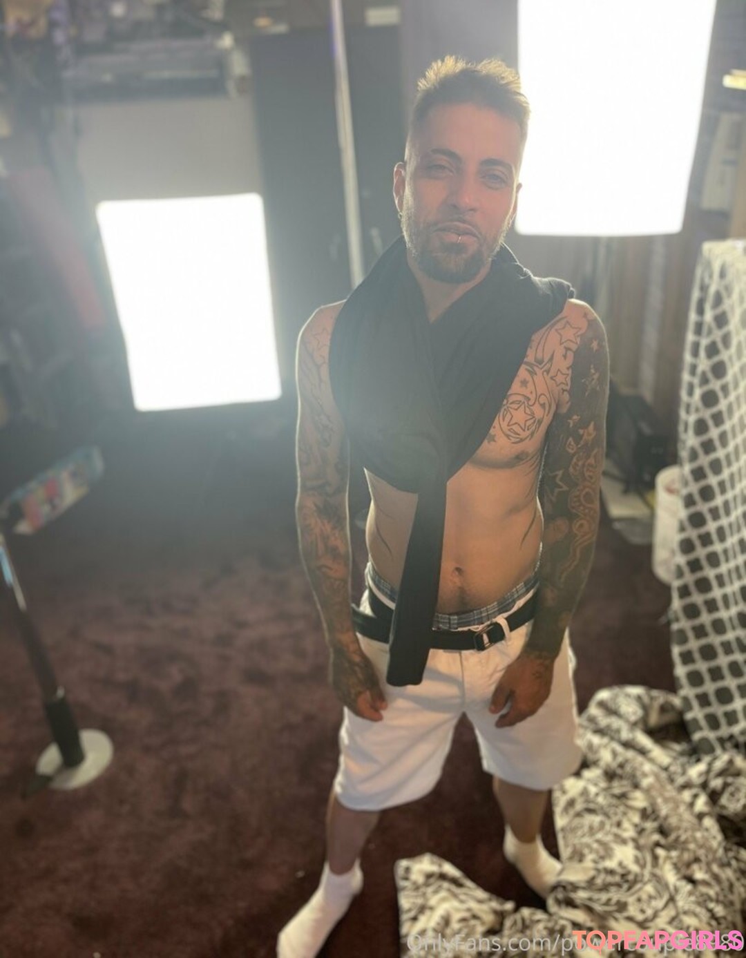 Photo nue de fuite OnlyFans de Powercouple8980 #3 Photo nue de fuite OnlyFans de Powercouple8980 #3