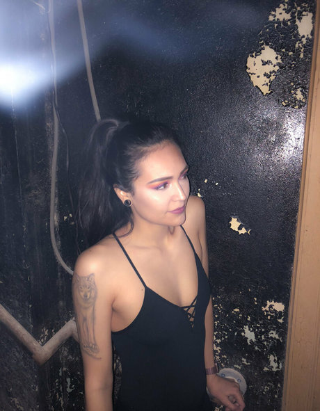 Rainin_falls