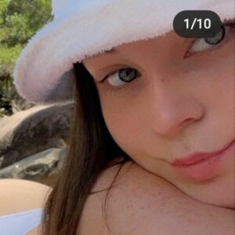 Ashleyyjane
