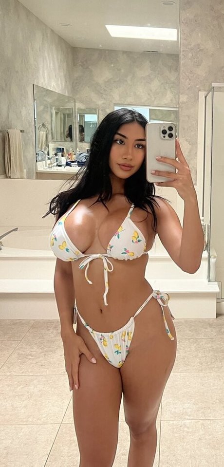 Photo nue de fuite OnlyFans de Leilanikiwi