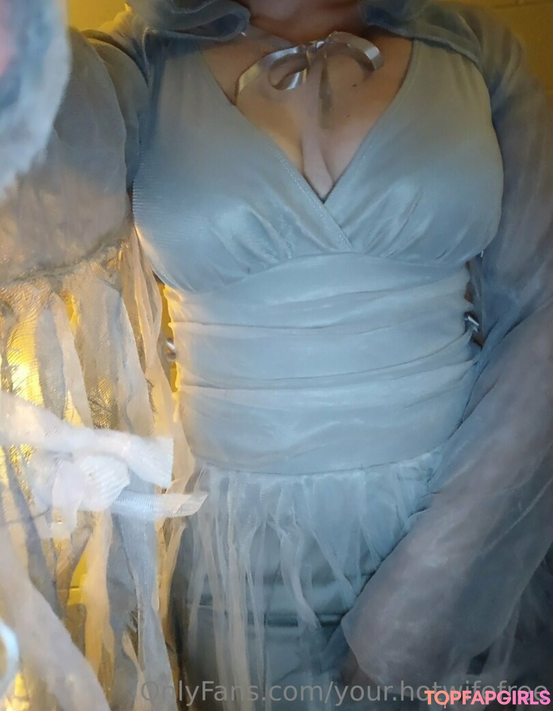 Photo nue de fuite OnlyFans de Yourhotwifefree #28 Photo nue de fuite OnlyFans de Yourhotwifefree #28