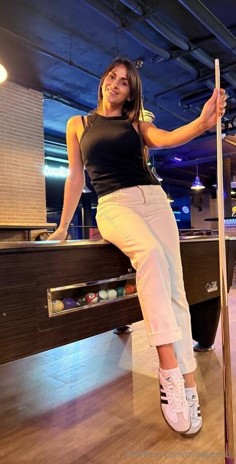 Miaqueen3