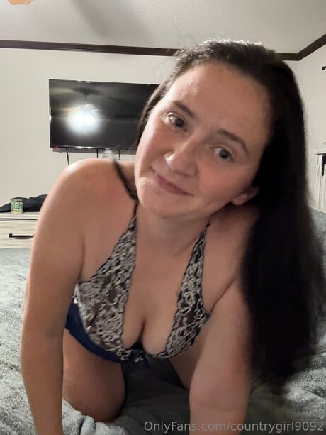 Photo nue de fuite OnlyFans de Countrygirl9092