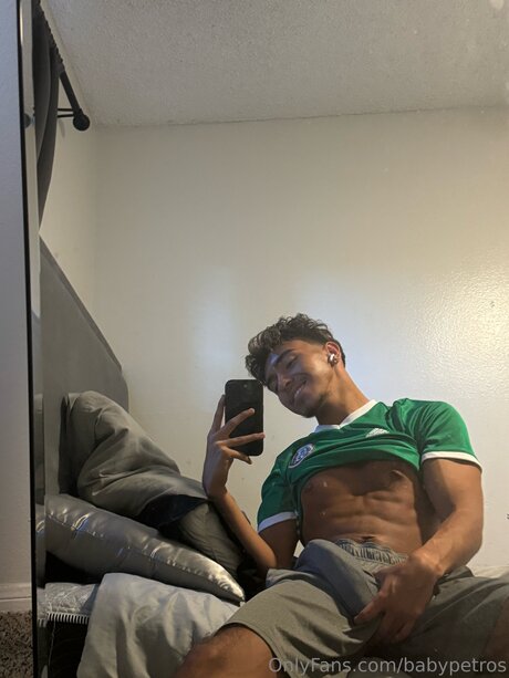 Babypetros