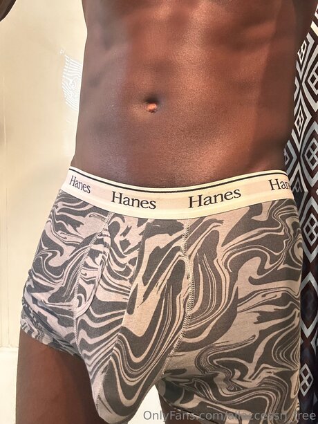 Photo nue de fuite OnlyFans de Allaccessrj Free