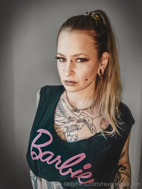 Photo nue de fuite OnlyFans de Ravenblack Sm