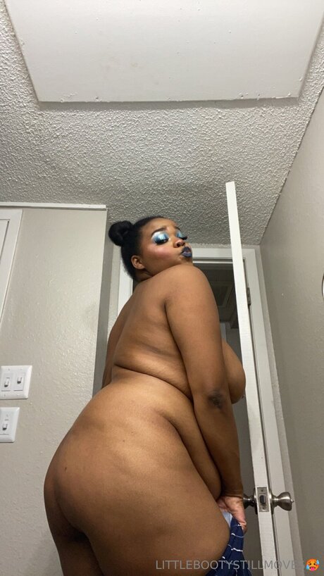 Littlebootystillmoves
