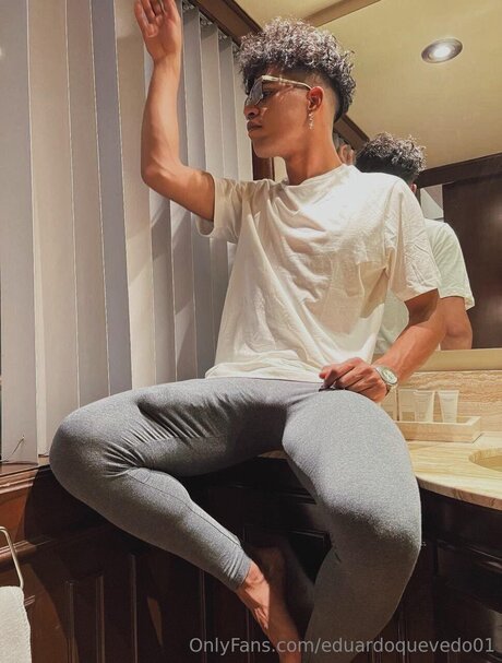 Photo nue de fuite OnlyFans de Eduardoquevedo01