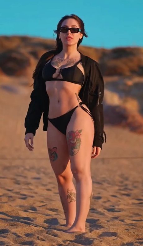 Photo nue de fuite OnlyFans de Gabriela Zambrozuski