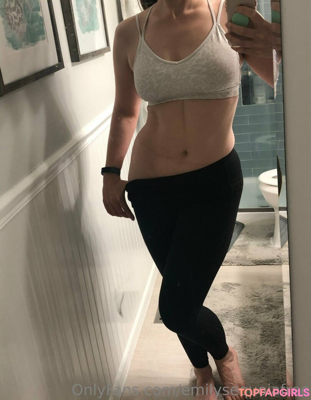 Photo nue de fuite OnlyFans de Emilysequoiafree #40 Photo nue de fuite OnlyFans de Emilysequoiafree #40