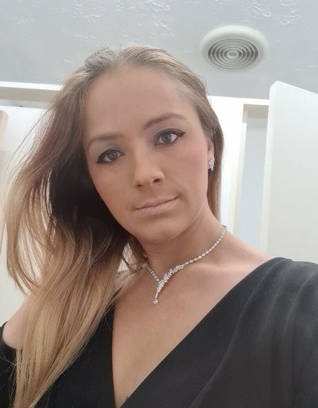 Kayleigh95