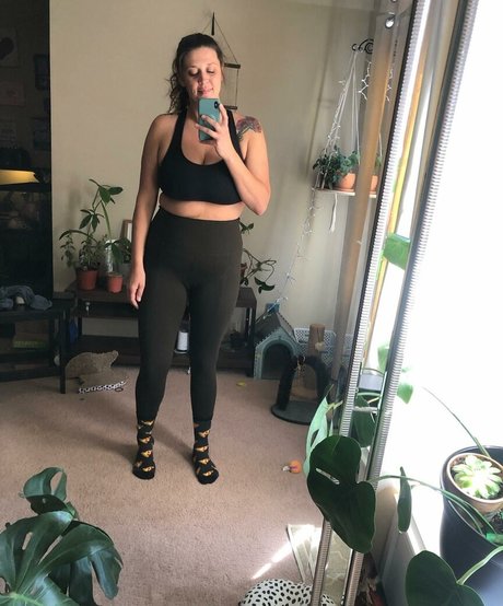 Tallnerdywoman