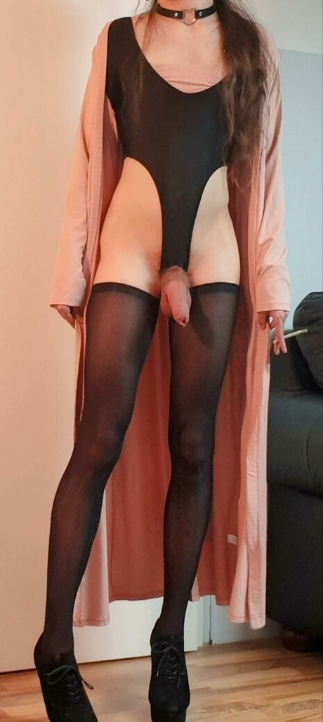 Photo nue de fuite OnlyFans de Justmiia