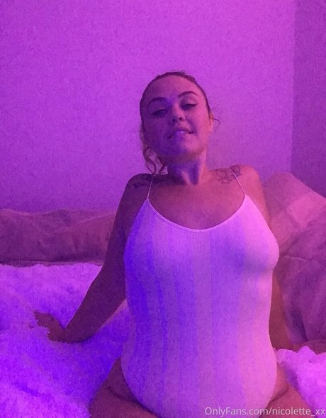Nicolette_xx