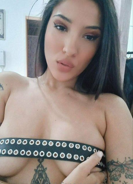 Kendra_xs